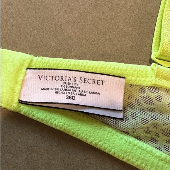 Victoria’s Secret Fish Net Push-Up Bra 36C - Picture 3 of 5